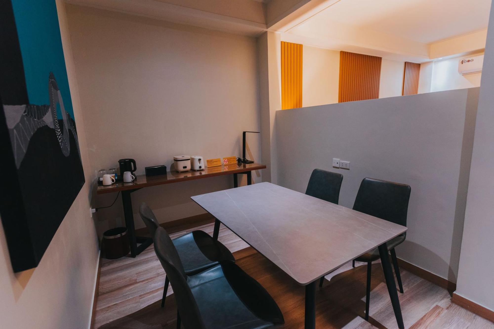 Surestay Studio By Best Western Clarkview Angeles City Exteriör bild