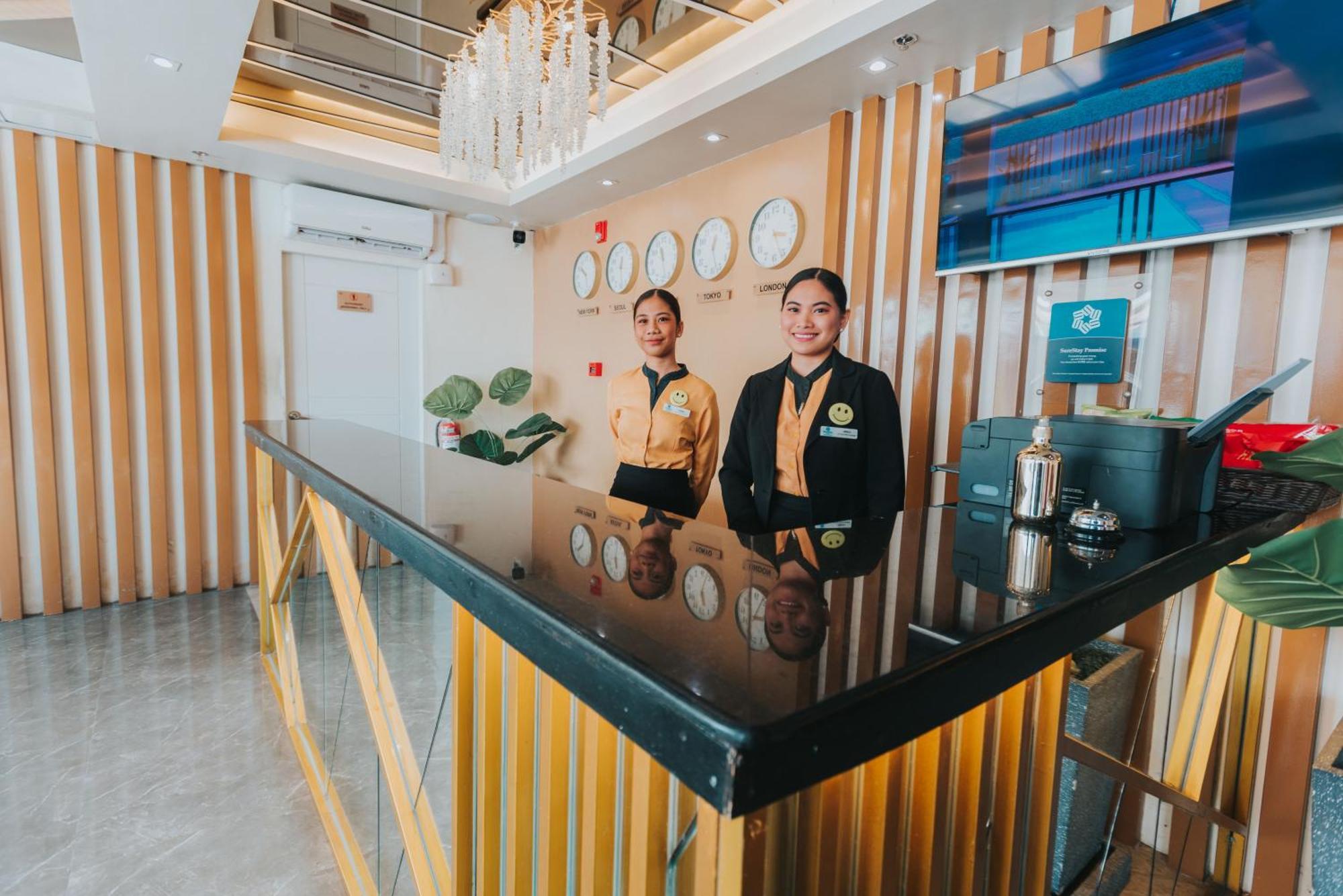 Surestay Studio By Best Western Clarkview Angeles City Exteriör bild